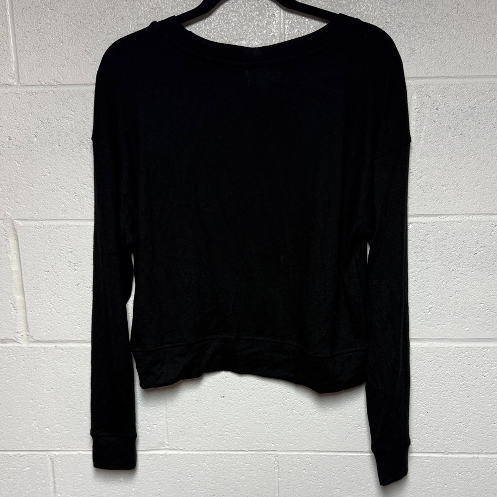 Abound Elegant Black Crew Neck Sweater - Picture 7 of 7